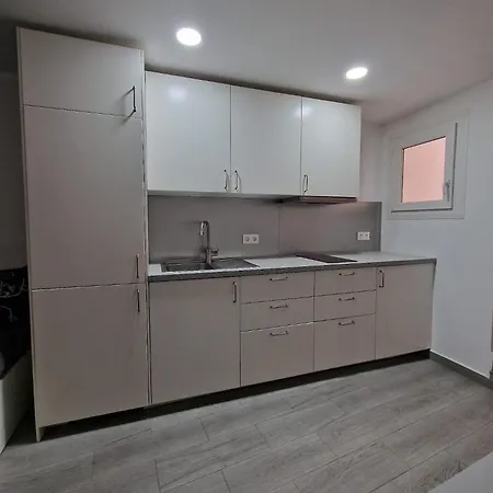 1 Junto A Monte Victoria Apartment *