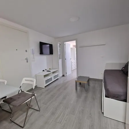 Apartment 1 Junto A Monte Victoria Malaga